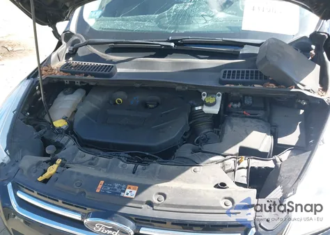 2016 Ford Escape Titanium из США, поврежденный, VIN 1FMCU0J91GUA53691